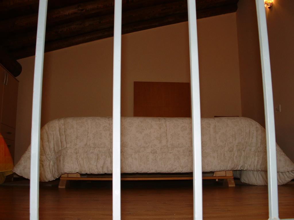 Agriturismo Lupo Bianco มอนซามบาโน ภายนอก รูปภาพ