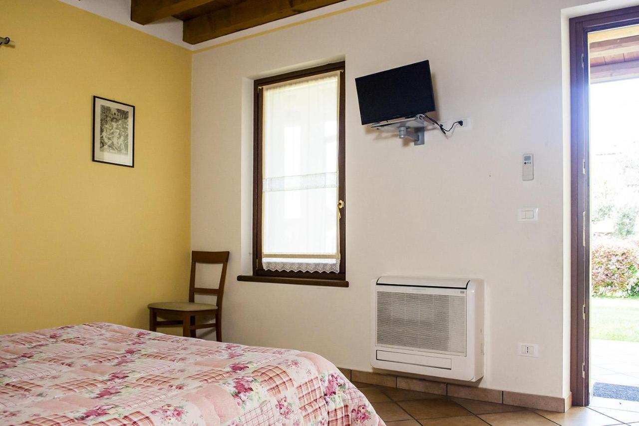 Agriturismo Lupo Bianco มอนซามบาโน ภายนอก รูปภาพ