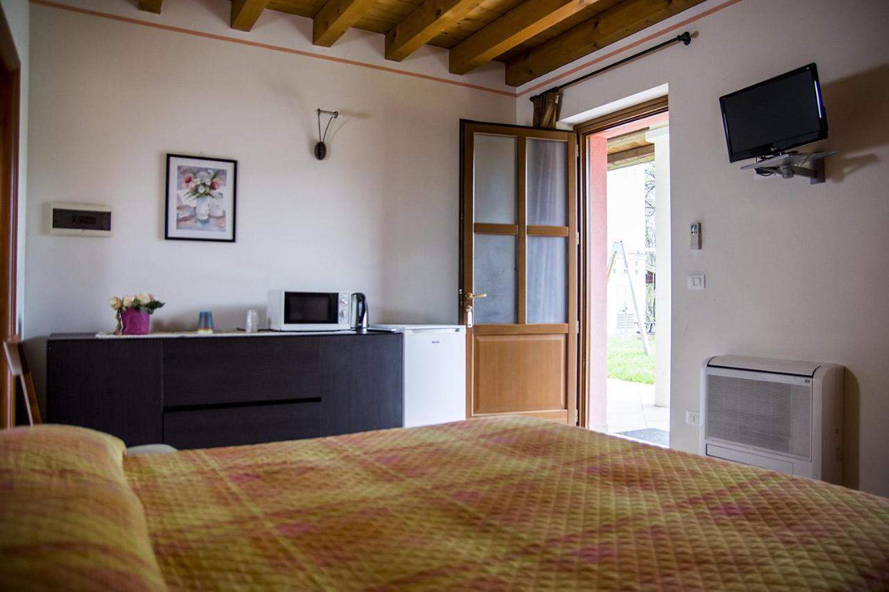 Agriturismo Lupo Bianco มอนซามบาโน ภายนอก รูปภาพ