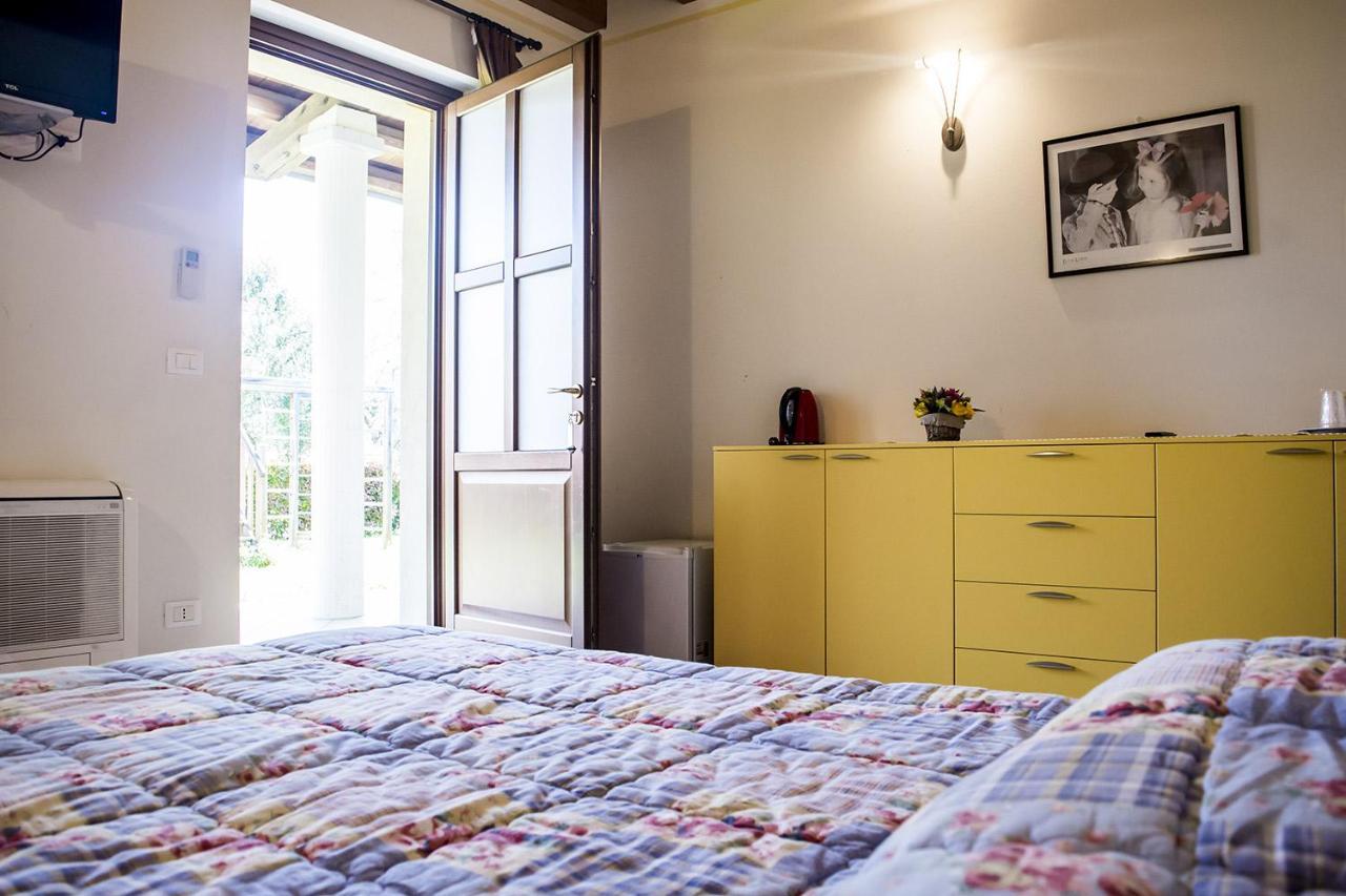 Agriturismo Lupo Bianco มอนซามบาโน ภายนอก รูปภาพ