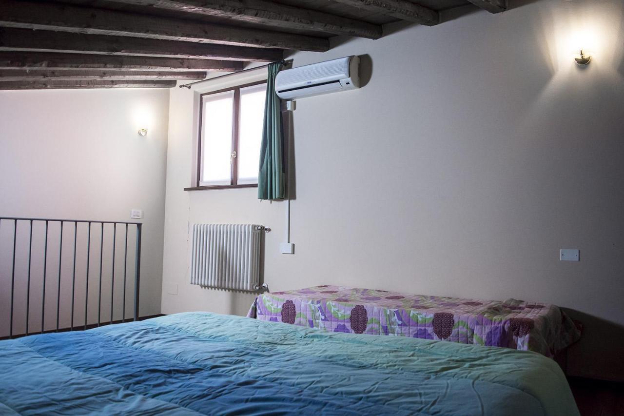Agriturismo Lupo Bianco มอนซามบาโน ภายนอก รูปภาพ