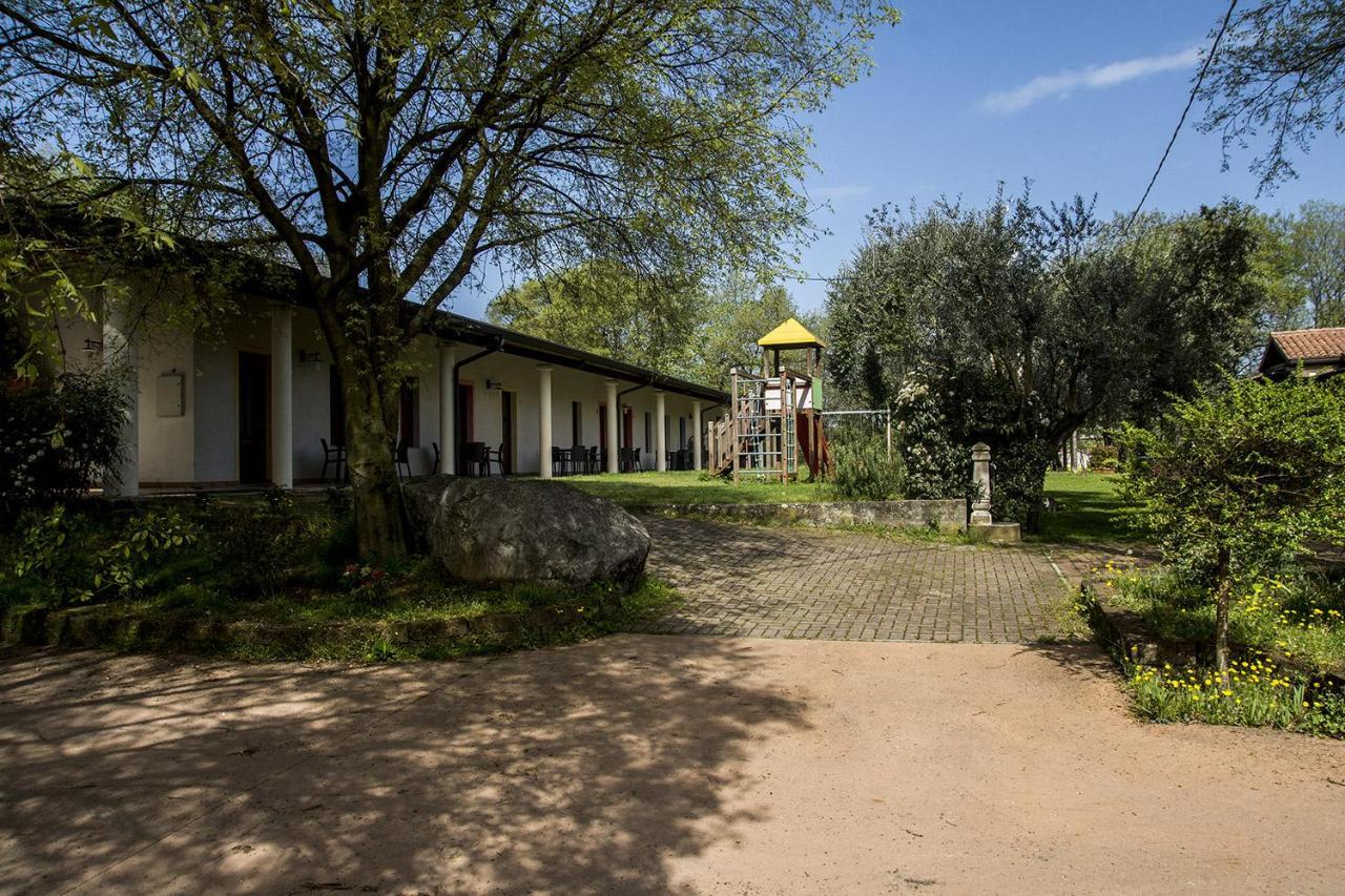Agriturismo Lupo Bianco มอนซามบาโน ภายนอก รูปภาพ