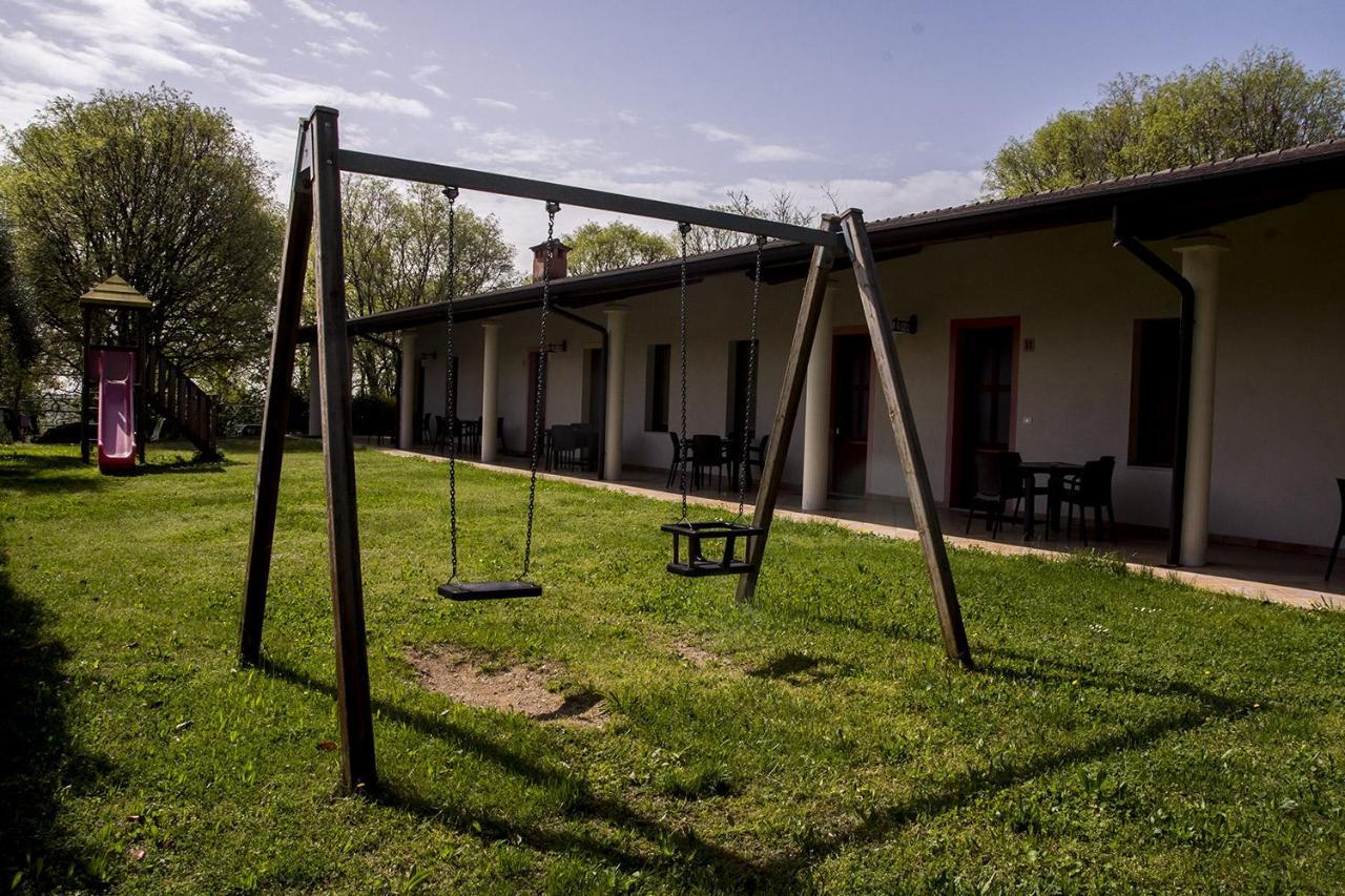 Agriturismo Lupo Bianco มอนซามบาโน ภายนอก รูปภาพ
